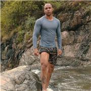 Profesor de educación física clases a jóvenes y adultos mayores en cali valle del cauca